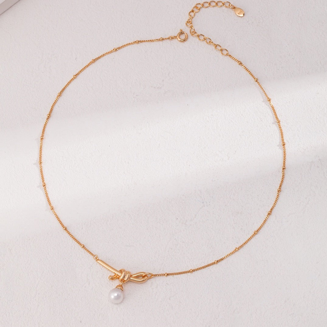 Vermeil Knot Freshwater Pearl Necklace