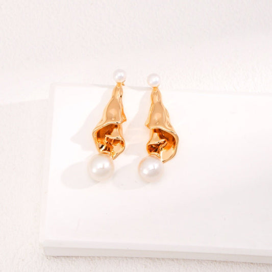 Christmas Tree Pearl Retro Gold Drop Earrings