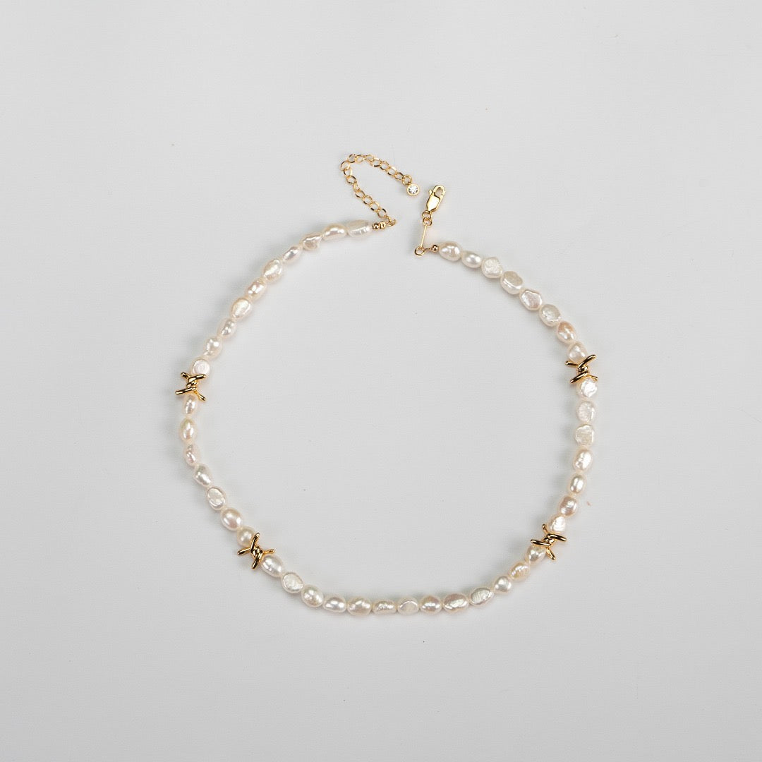 Vine Kiss Natural Baroque Pearl Vermeil Necklace - white background