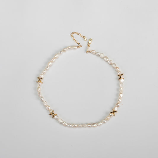 Vine Kiss Natural Baroque Pearl Vermeil Necklace - white background